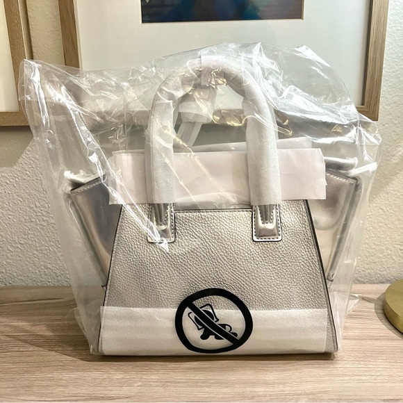 NWT $598 Michael Kors Avril Metallic Studded Patchwork & Signature Logo Satchel - Picture 8 of 8